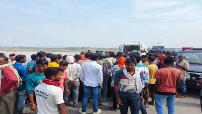 Sonbhadra News: Big road accident happened in Sonbhadra