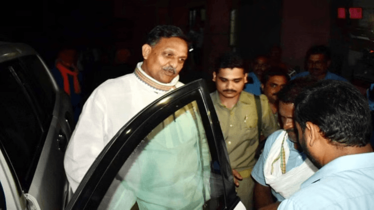 Afzal Ansari News : पूर्व सांसद अफजाल अंसारी आज देर शाम गाजीपुर की जिला जेल से जमानत पर रिहा कर