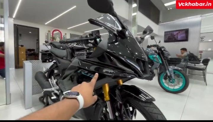 नये look में मिलेंगे धाकड़ फीचर्स Yamaha R15 की ब्रांड बाइक में